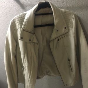 Chic Faux Leather Jacket